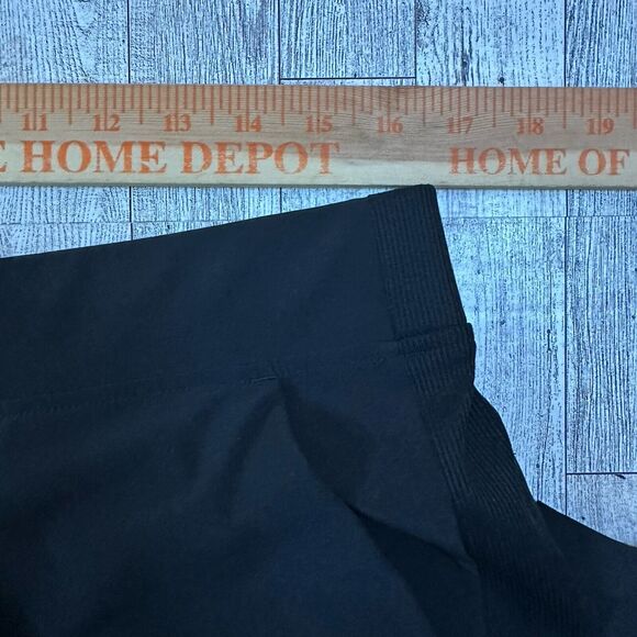 ATHLETA Brooklyn Pants Size 14p Stretch Mid Rise Ankle Crop 7/8 Black Casual - Picture 10 of 11